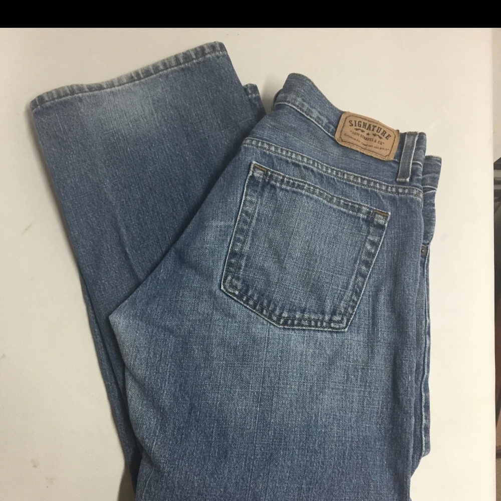 Levis Signature Jeans Regular Fit Straight Leg Boys Size 16 Huskey Distressed